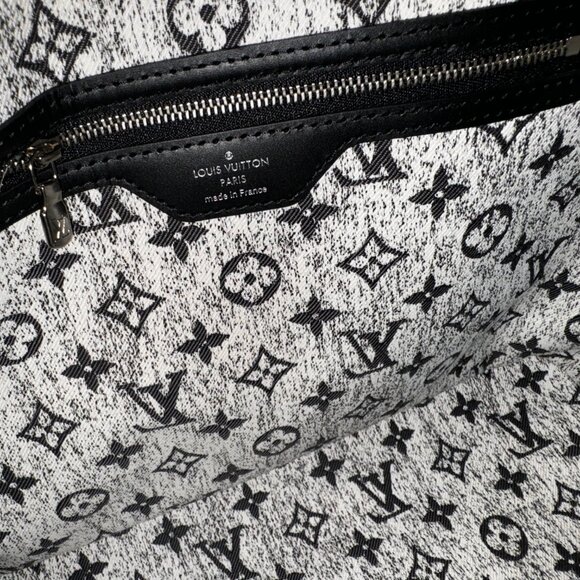 Louis Vuitton Monogram Jacquard Denim Neverfull MM w/ Pouch - Picture 14 of 14